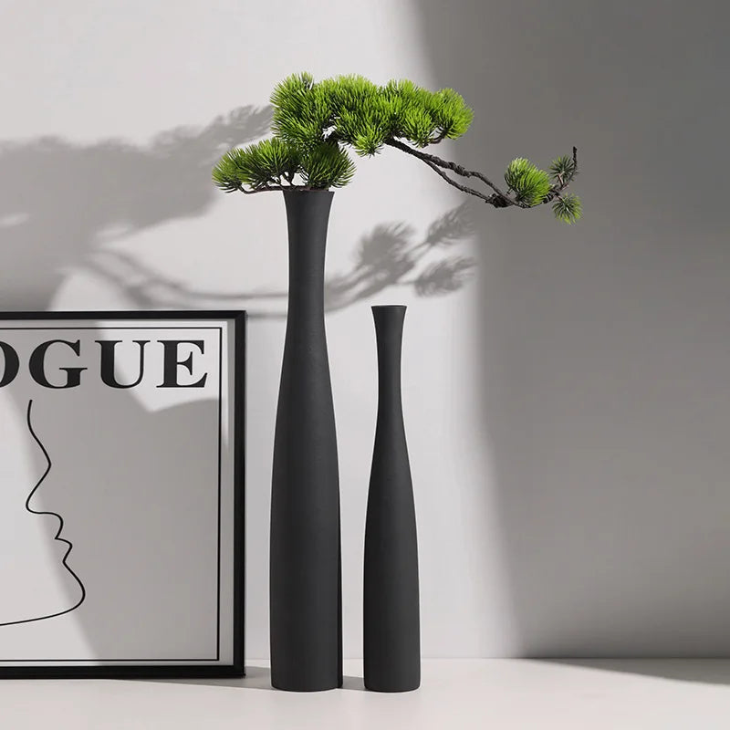 Tall Conic White Flower Vase Bottle Neck Black White Ceramic Slim Bud Vase for Pampas Grass Dry Flower Boho Home Decoration